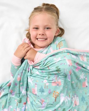 Enchanted Fairytale Large Cloud Blanket?