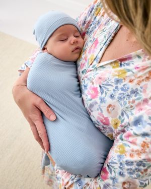 Light Fog Ribbed Swaddle & Infant Beanie Set