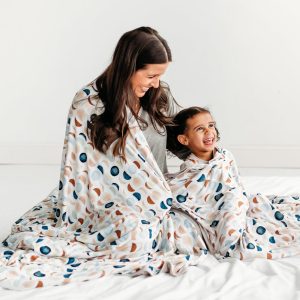Luna Neutral Oversized Cloud Blanket?